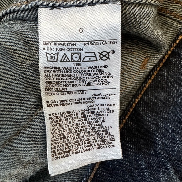 Old Navy Women’s Size 6 High-Rise Baggy Wide Leg Jeans Dark Wash Drapey Denim - Picture 8 of 14